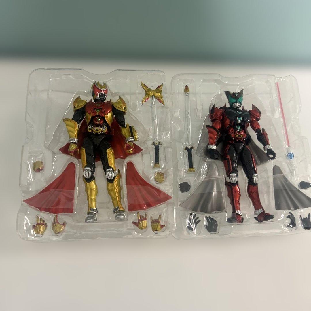 t940 SHFiguarts キバ エンペラーフォーム & ダークキバ