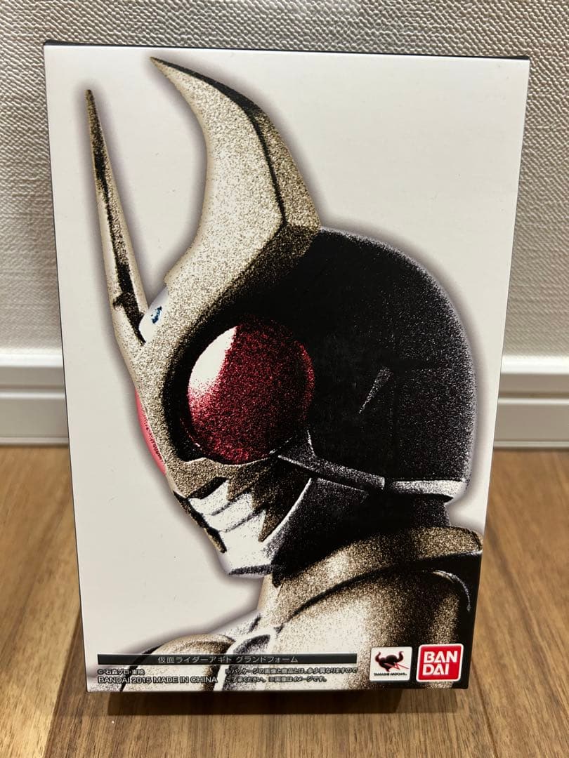 S.H.フィギュアーツ(真骨彫製法)仮面ライダーアギト グランドフォーム 開封品