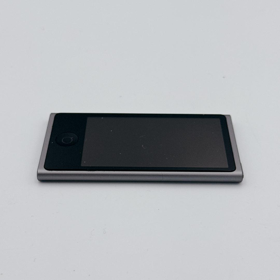 【ほぼ未使用】Apple iPod nano 16GB ME971J/A