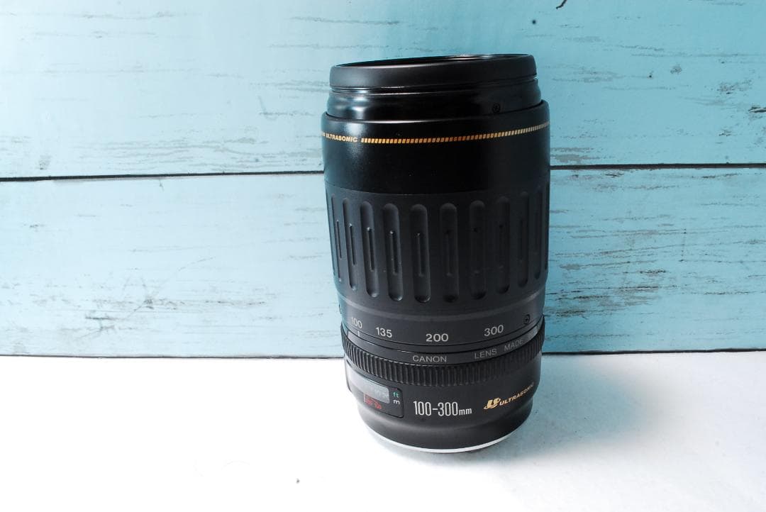 ❤️Canon用❤️100-300mm❤️超望遠❤️ズームレンズ ❤️キャノン