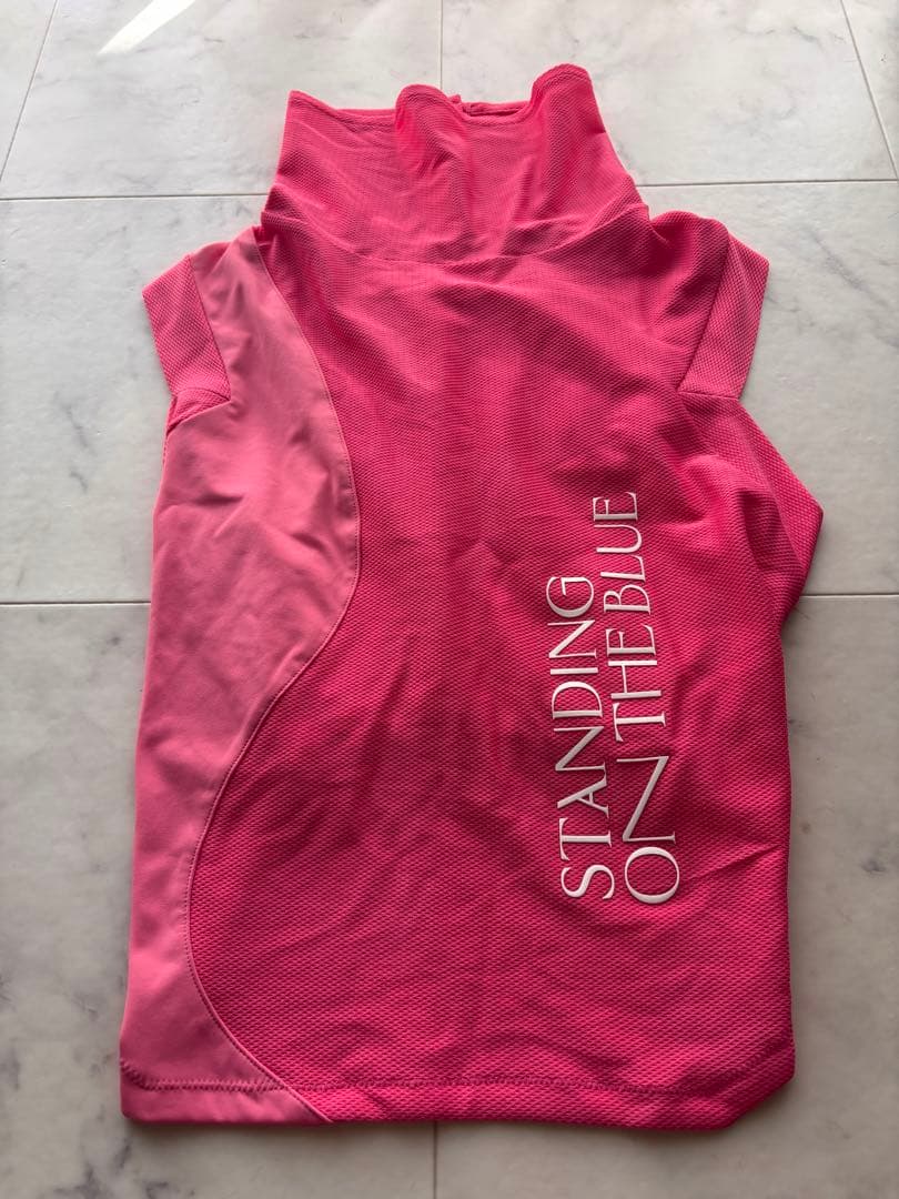 スタンディングオンザブルー　大型犬　犬服　タンクトップ