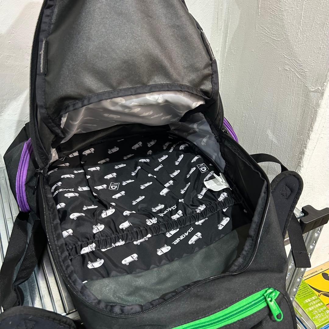 DAKINE MAGICAL MOSH MISFITS リュック MxMxM