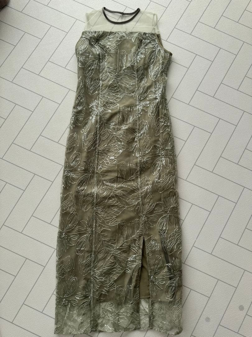 チュールオフショルダー花柄Iラインワンピースドレス結婚式パーティー二次会成人式