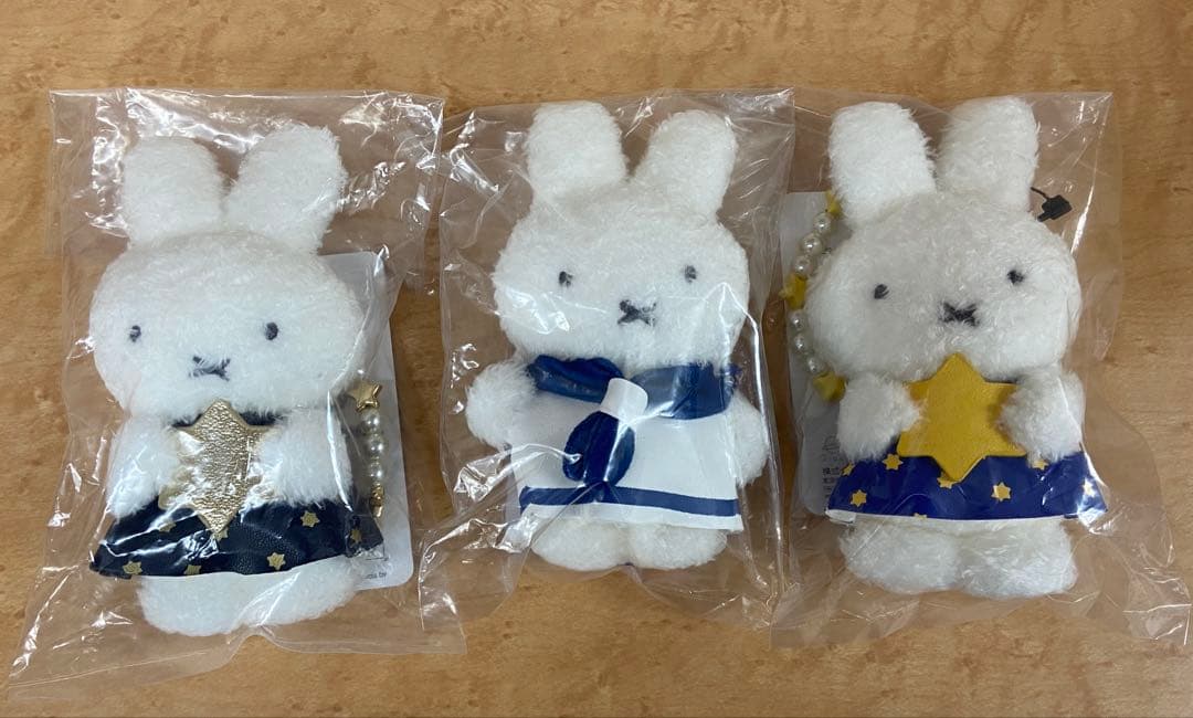 横浜 限定　ミッフィー　miia ミーア コラボ　バッグチャーム