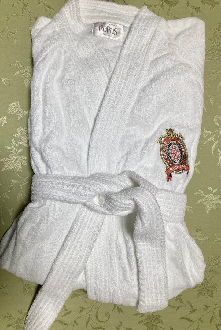 未使用 ホテル ヨーロッパ バスローブ バスタオル フェイスタオル 3点セット