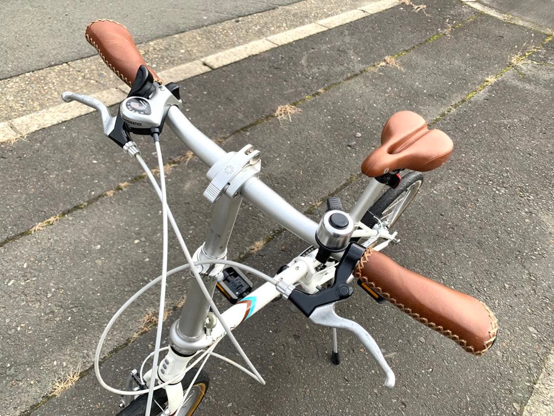 【即乘】送料無料 DAHON 折り畳み自転車 D7 7速 ミニベロ 小径車 20