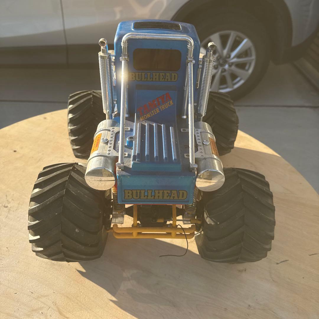 BULLHEAD モンスターラジコン 青