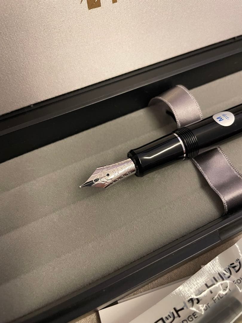 PILOT CUSTOM HERITAGE 912 万年筆 ヘリテイジ M