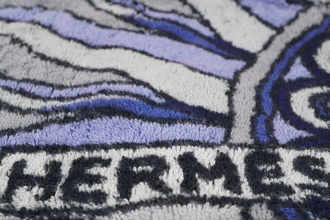 エルメス ビーチタオル ◇ タグ付 箱入 おそらく未使用