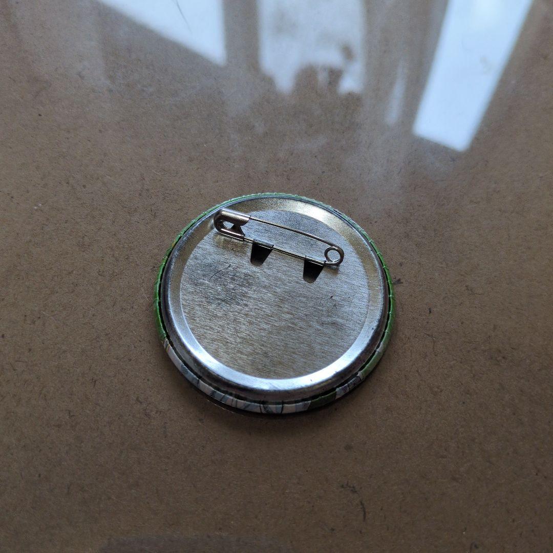 リヴァイ 缶バッジ アニメスタイル 2個セット