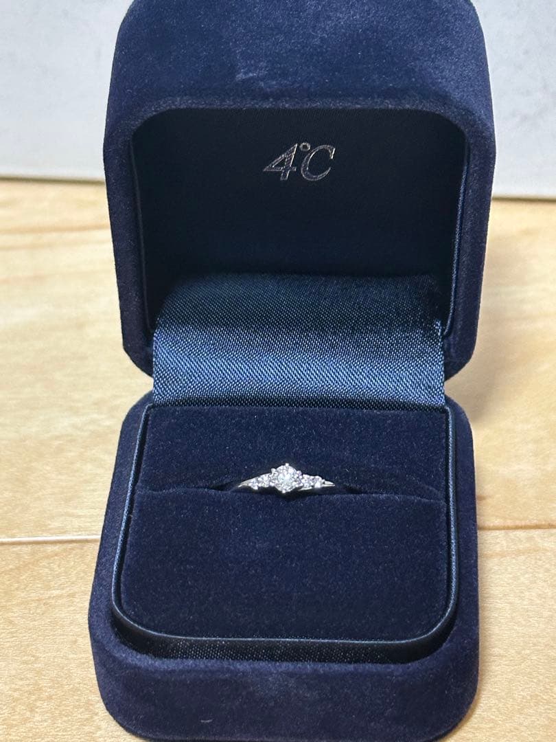 4℃ブライダル　プラチナ　リング　アクセサリー