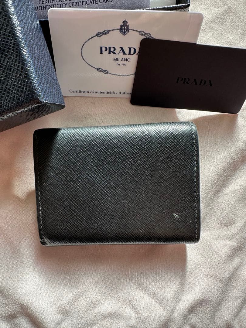 PRADA プラダ　サフィアーノ　ブラック 三つ折り財布
