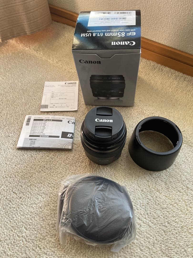 Canon EF 85mm f/1.8 レンズ