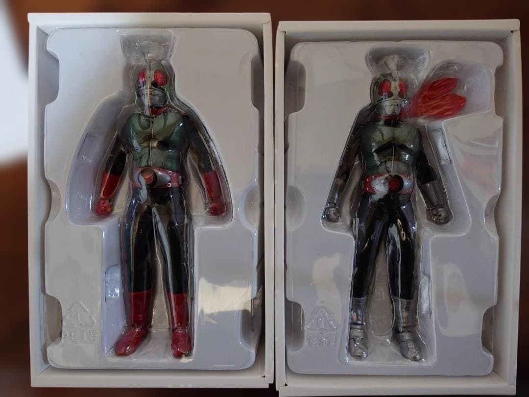 真骨彫　仮面ライダー新1号＆新2号