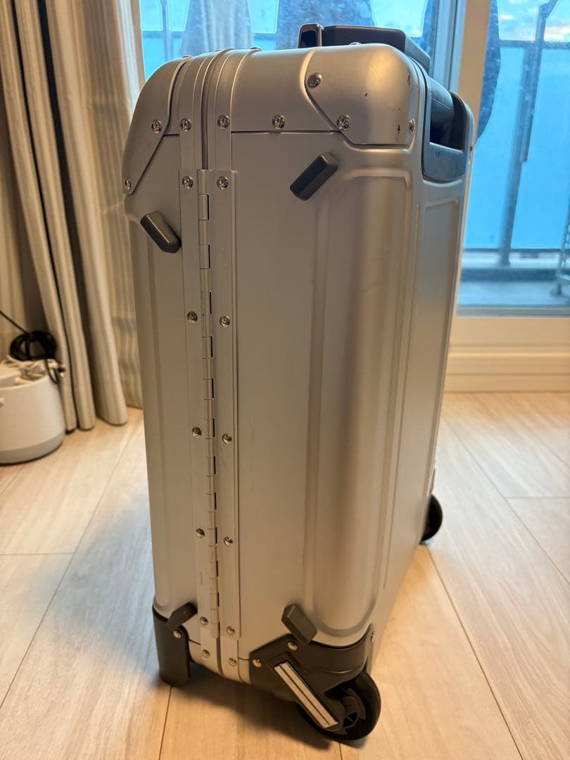 ゼロハリバートン　二輪　美品