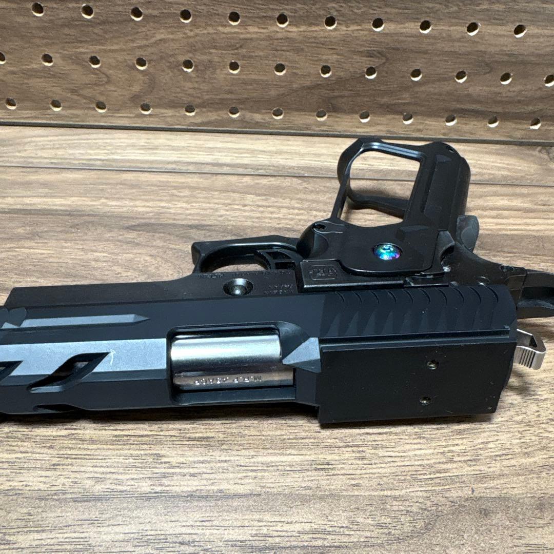 東京マルイ　ハイキャパ5.1カスタム　中古品