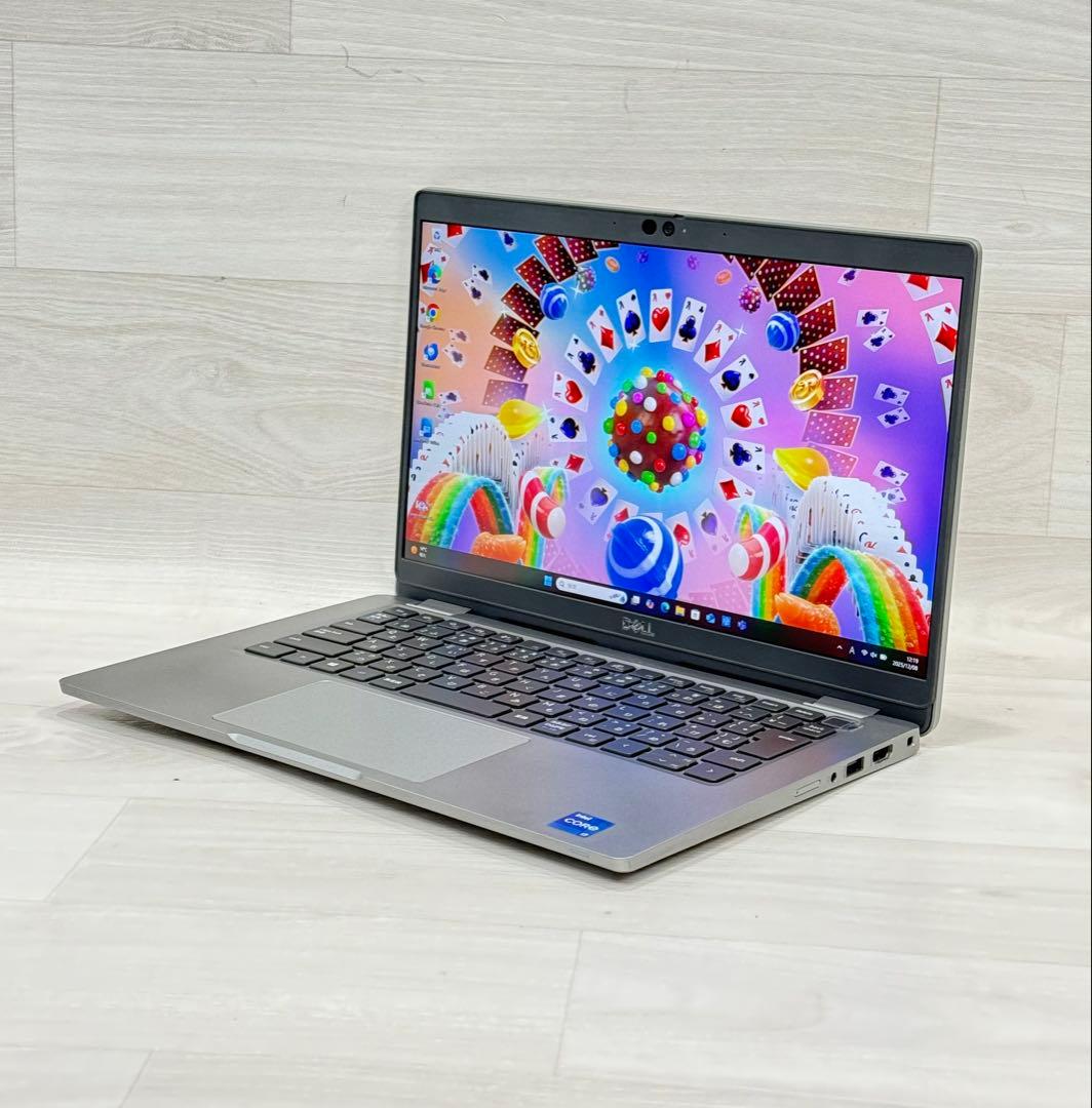 タッチパネル11世代　Core i7デルノートDell メモリー16GBフルHD