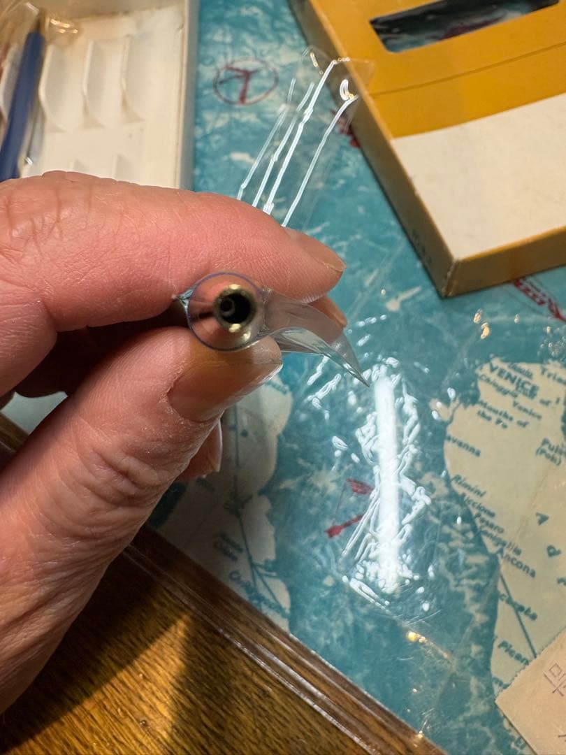 パイロット　ハイテックノック4本とリフィールクロ15個