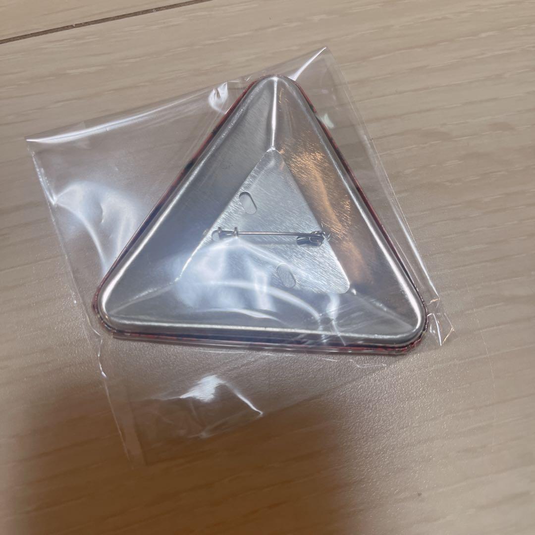 ワンピースタワー バースデー トンガリ缶バッジ スモーカー 輩缶バッジ