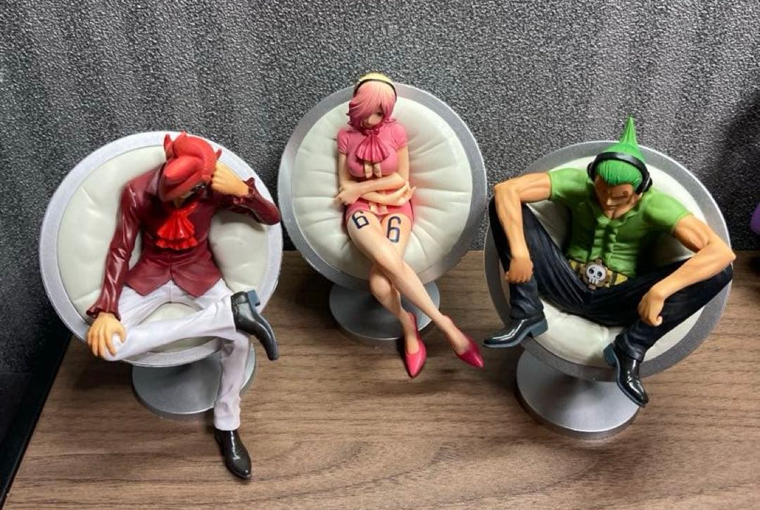 ワンピース ジェルマ66レイジュ・イチジ・ヨンジセット