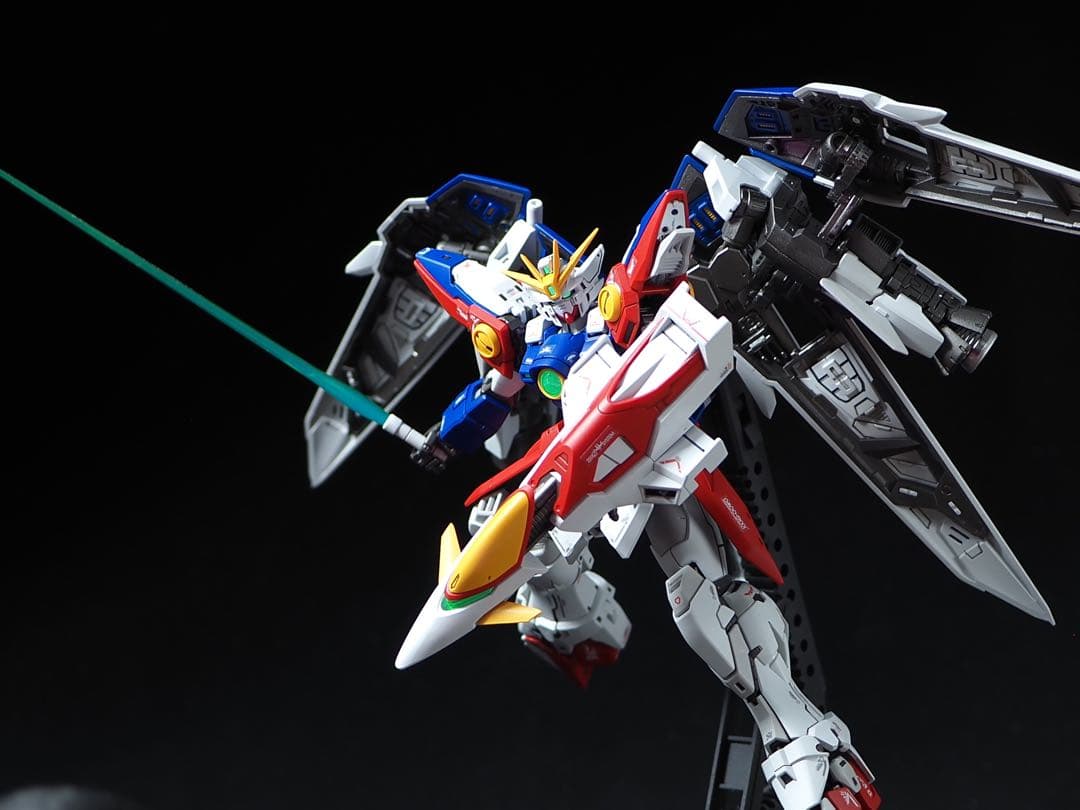RG ウイングガンダムゼロ 全塗装　完成品　ガンダウイングガンダム