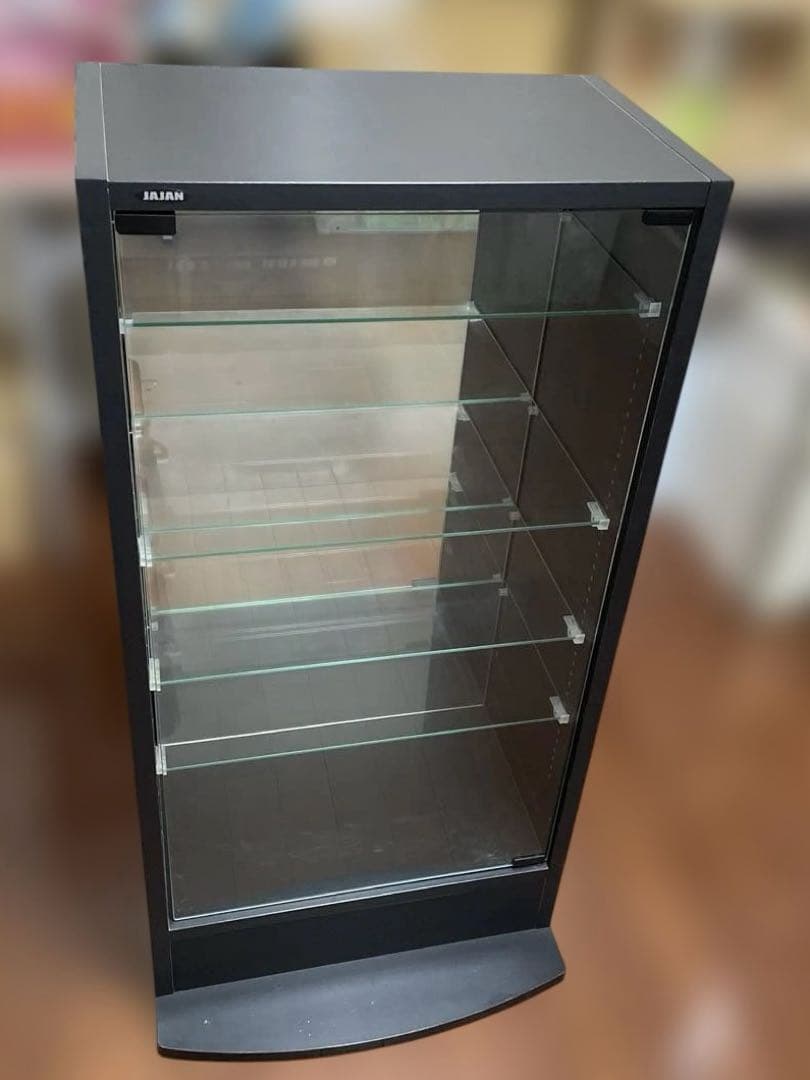 ディスプレイ　キャビネット　コレクション　フィギュア　飾り棚　食器