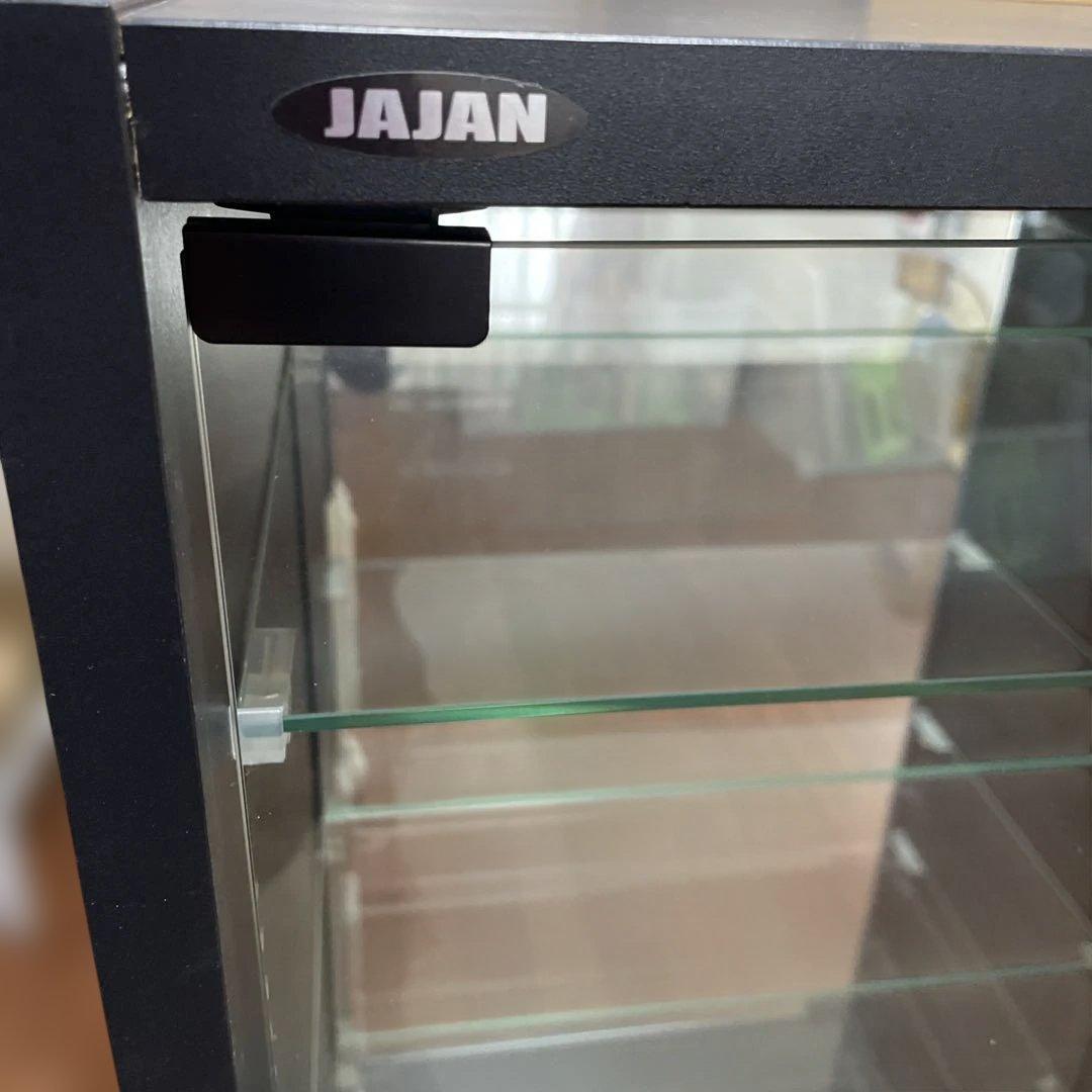 ディスプレイ　キャビネット　コレクション　フィギュア　飾り棚　食器