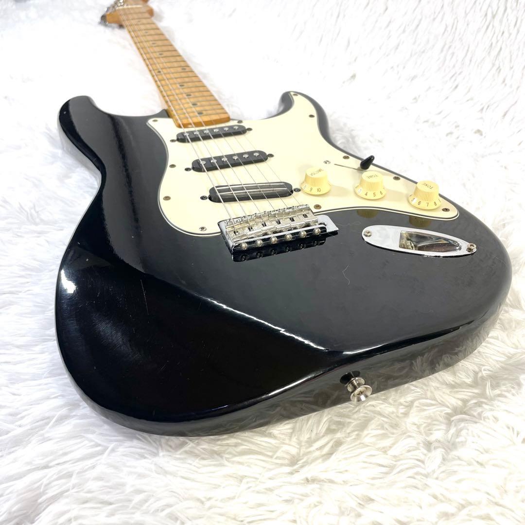 Squier by Fender ミニハム Eシリアル ストラトキャスター