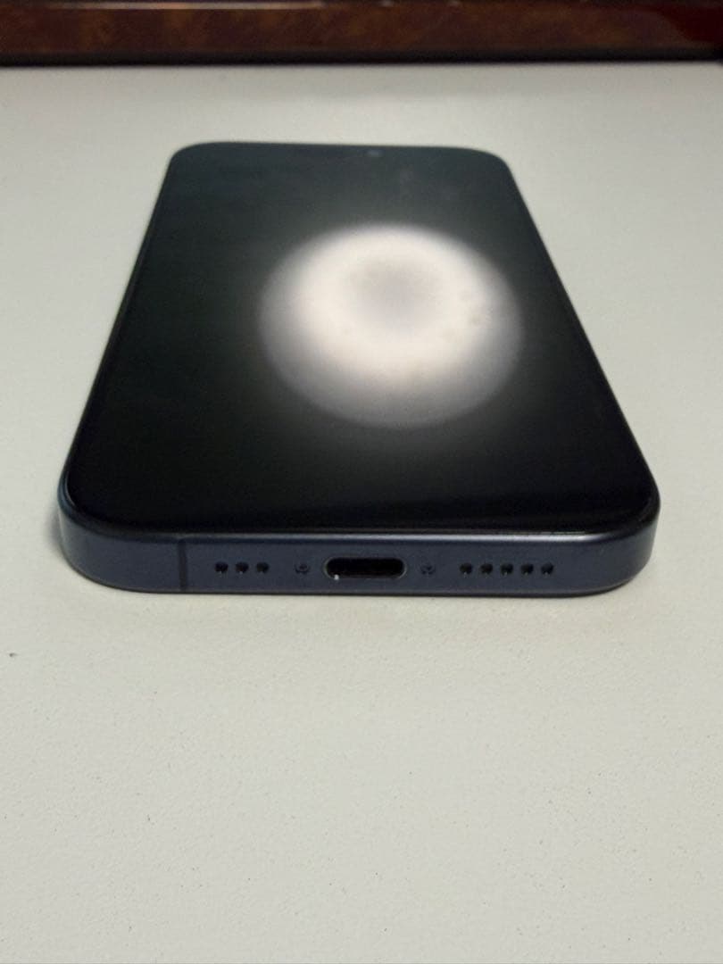 【超美品】Apple iPhone 15 Pro ブルーチタニウム本体