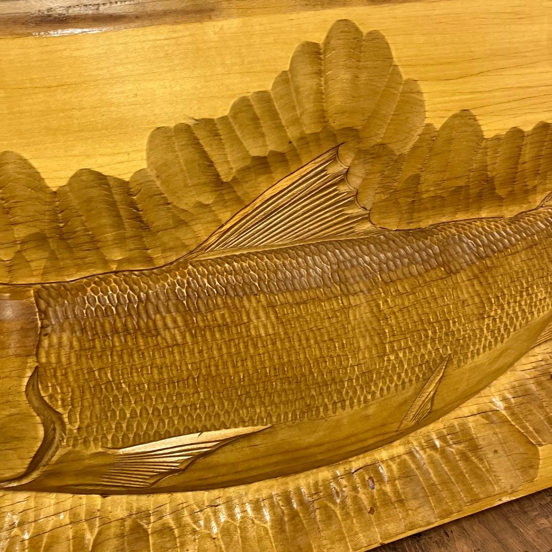 昭和レトロ 木彫り鮭 彫刻 アートレリーフ 壁掛け 一枚板 フィッシュカービング
