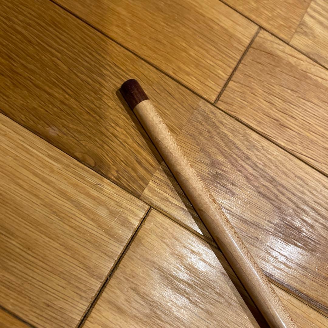 ビリヤード　ジャンプキュー