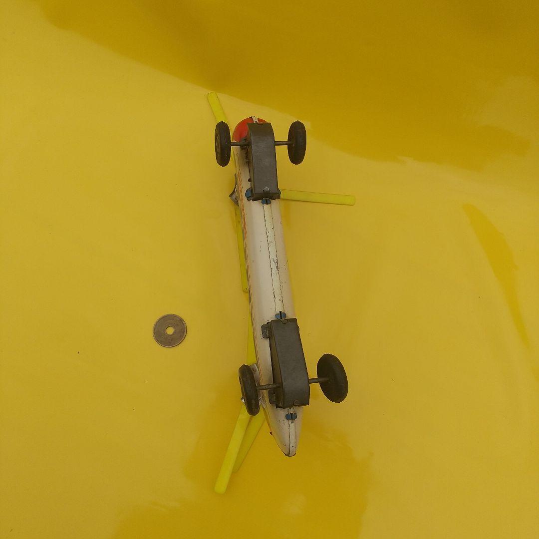 ブリキのヘリコプター