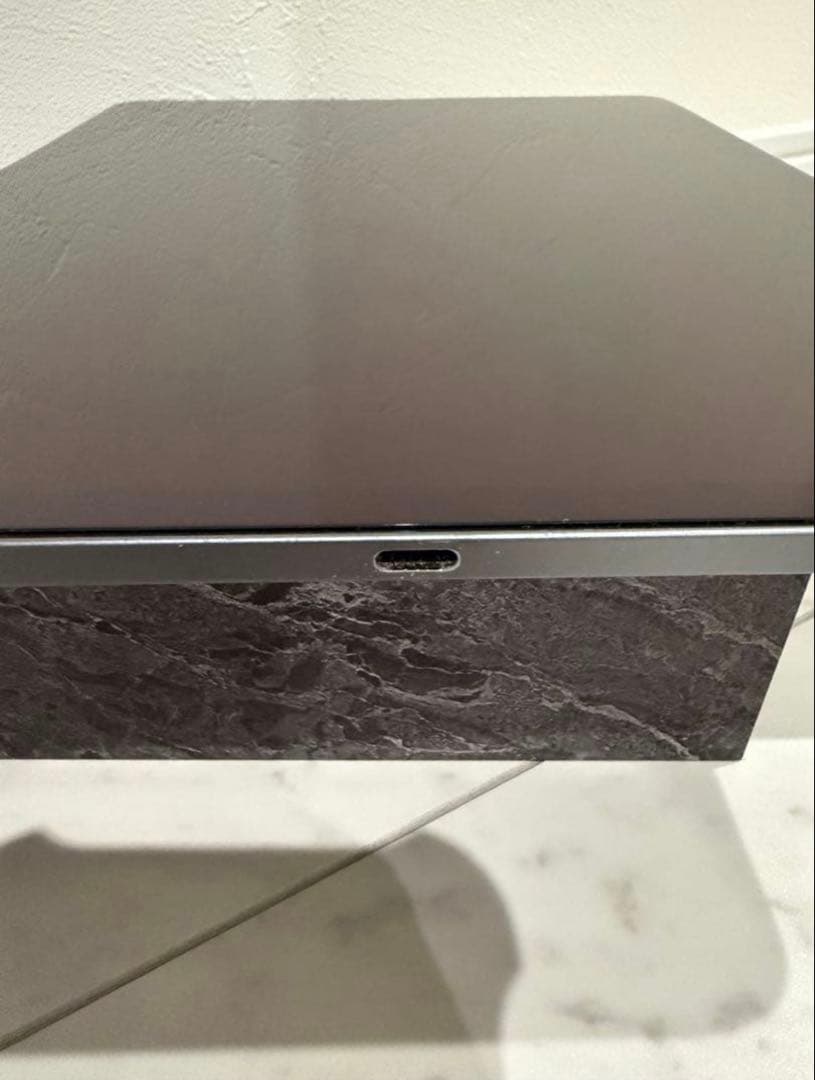 iPad Pro 12.9インチ 第４世代 ガラスフィルム付き WiF