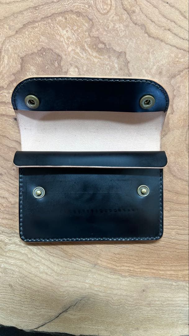 トラッカーウォレット　ブラック　コードバン