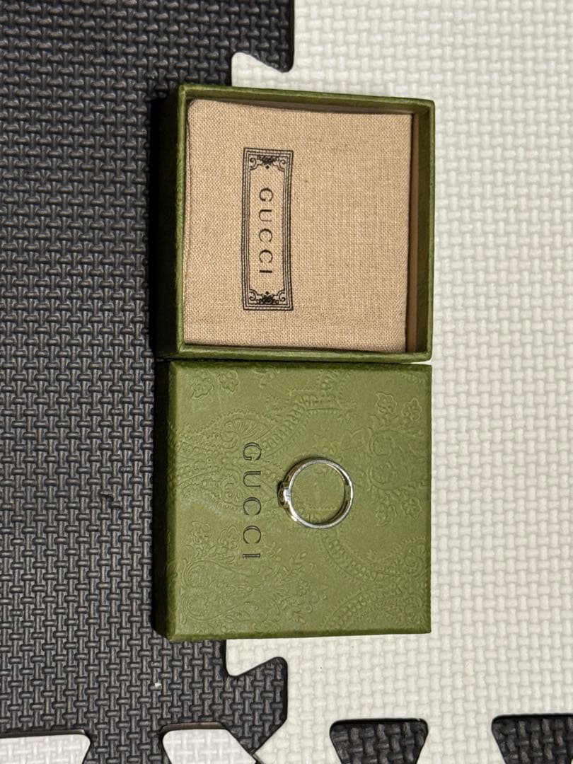 GUCCI シルバーリング