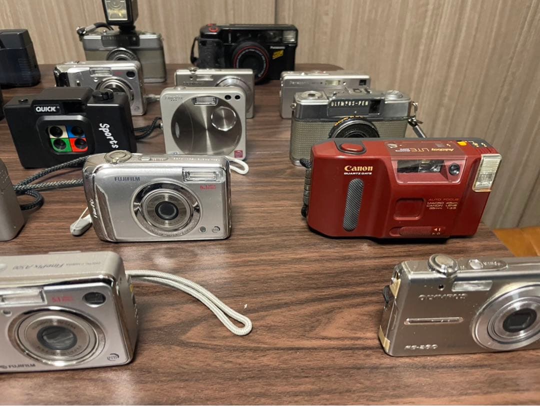 コンパクトデジタルカメラ 15台セット