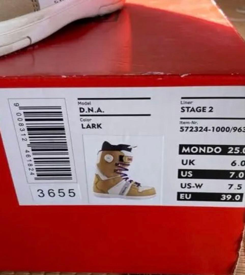 DEELUXE 　DNA D.N.A LARK スノーボードブーツ　25