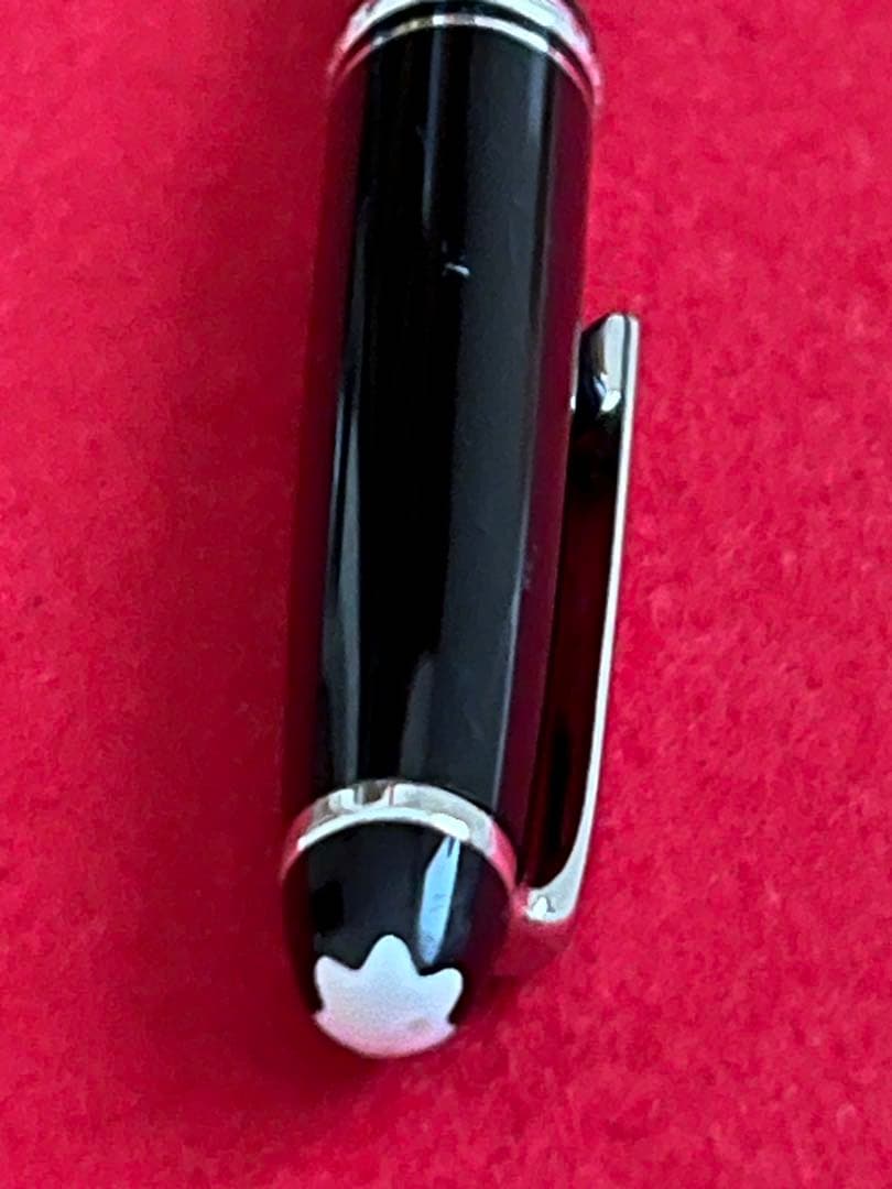 モンブランボールペンマイスターシュテュックP164プラチナライン‼️第３世代❗️