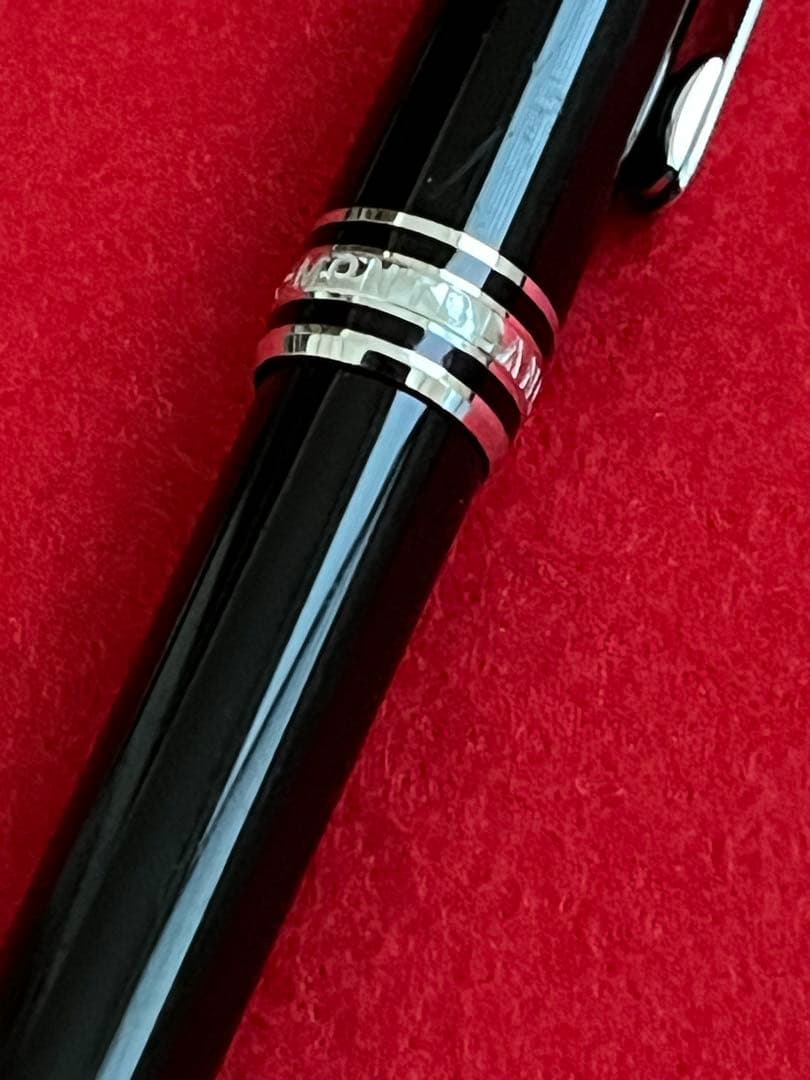 モンブランボールペンマイスターシュテュックP164プラチナライン‼️第３世代❗️