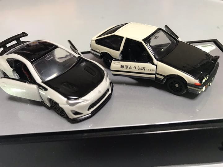 トミカ TRD 限定品 AE86,86 2種