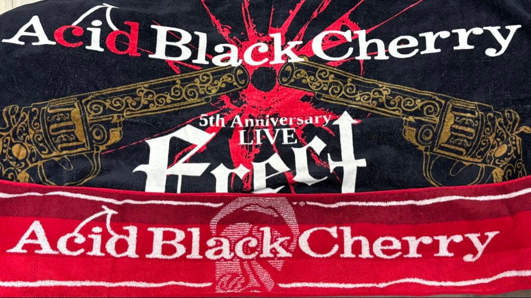 Acid Black Cherry グッズ