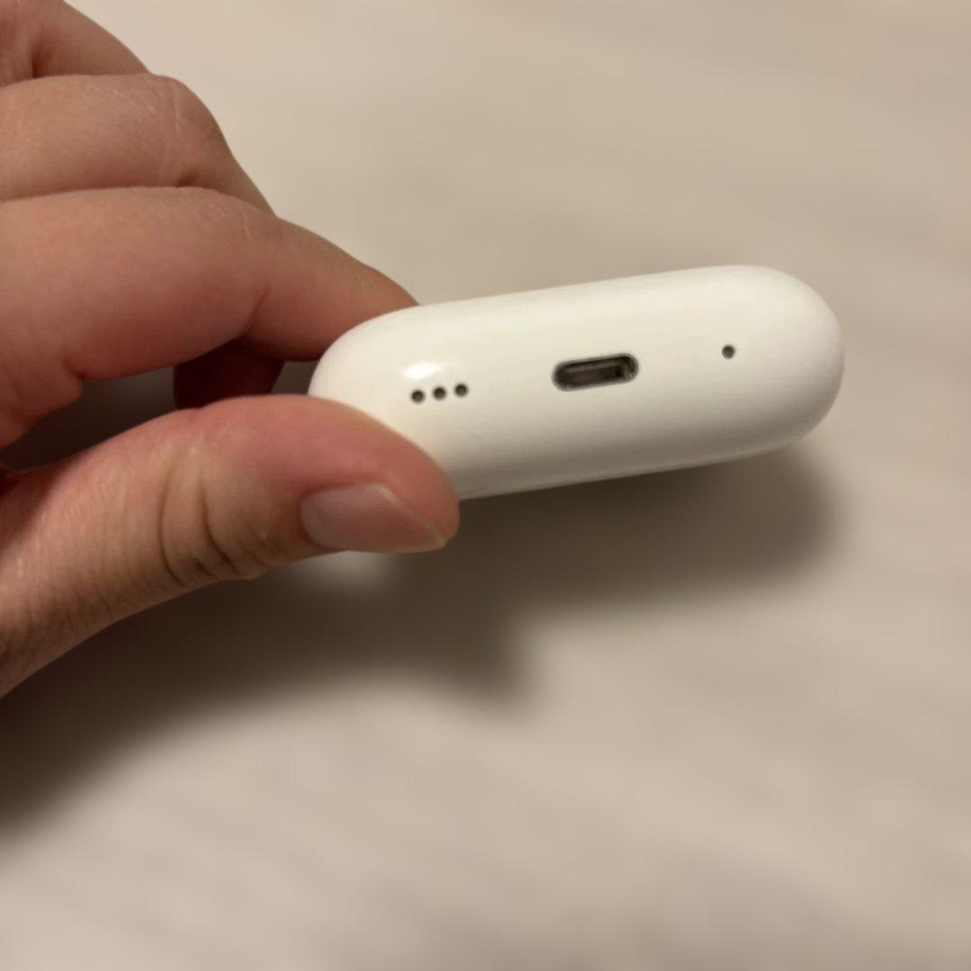 AirPods Pro2 エアポッツ　片耳（右耳のみ）　lightening
