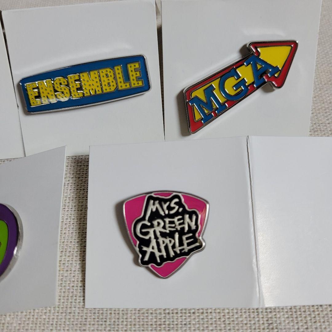 アンサンブル　ピンバッジ　Mrs.GREENAPPLE ミセス
