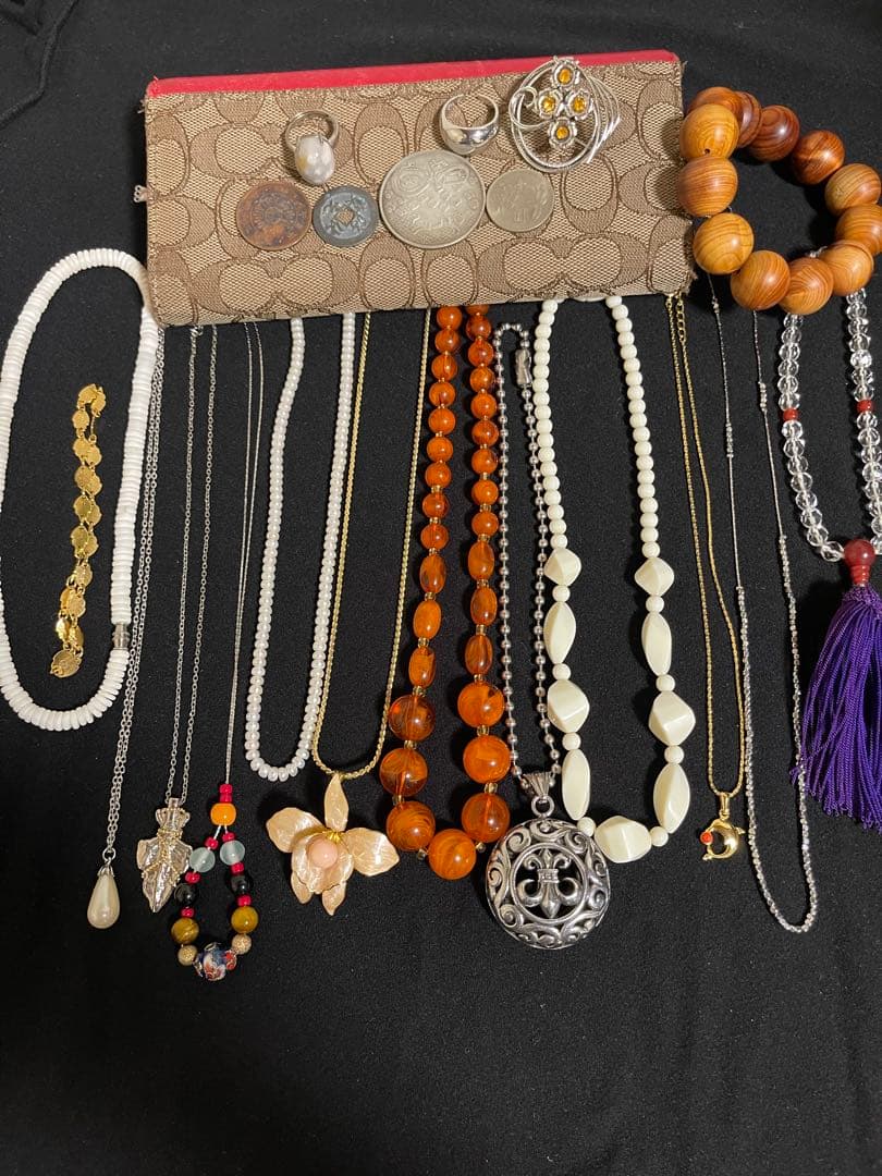 アンティーク　ヴィンテージ　ビンテージグッチ財布遺品整理　断捨離　ジュエリー