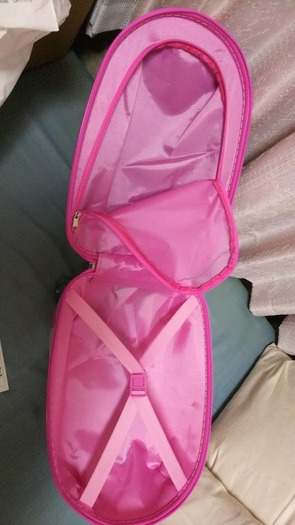 ハローキティ　キャリーケース