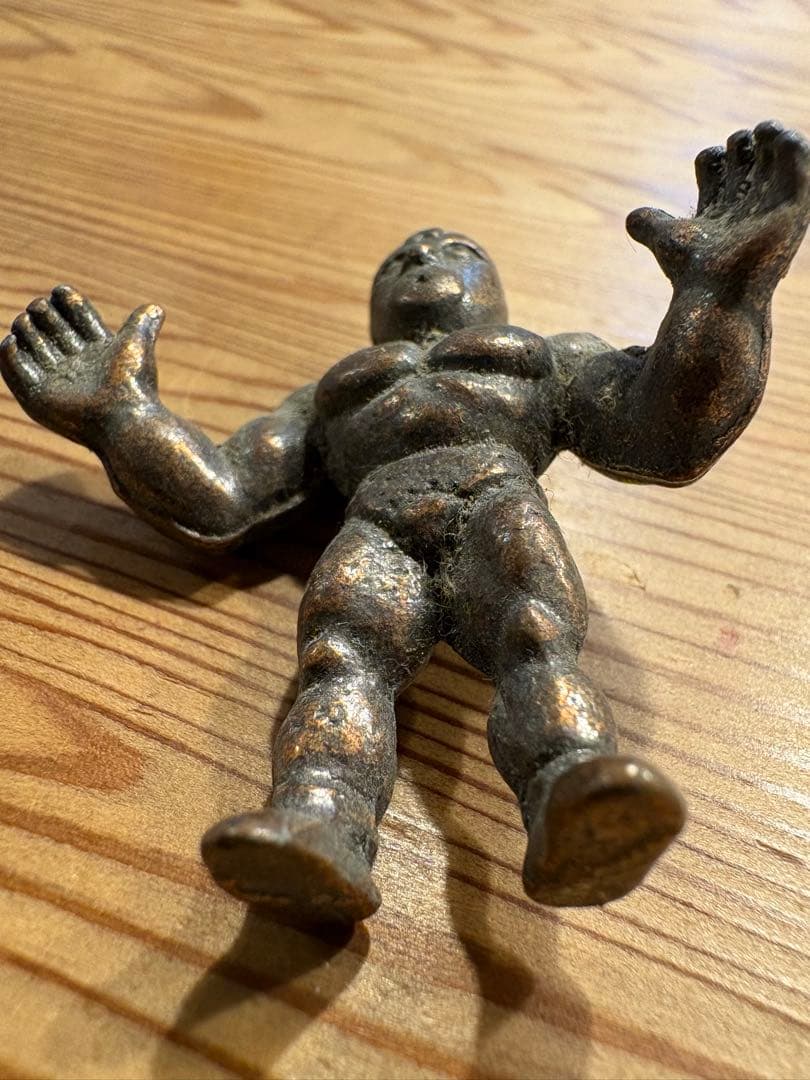 キン肉マン　ブロンズ　金属　フィギュア