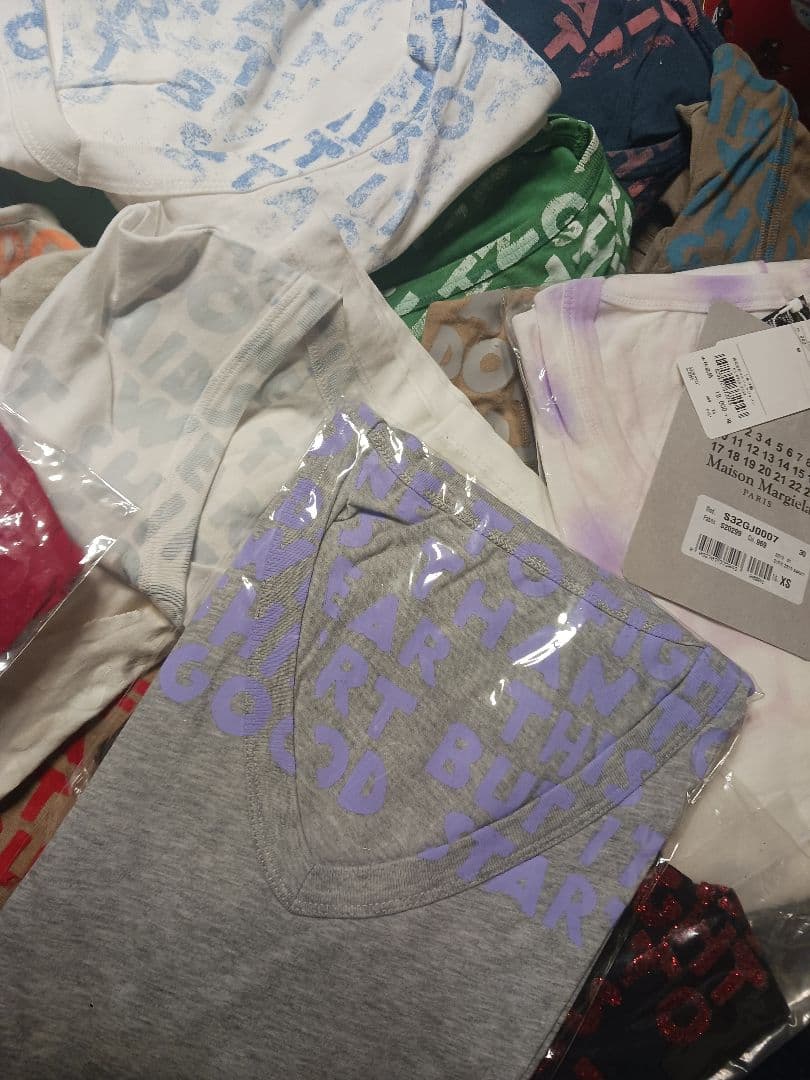 マルタン・マルジェラ　エイズTシャツ　1994年から2021年　58枚大量セット