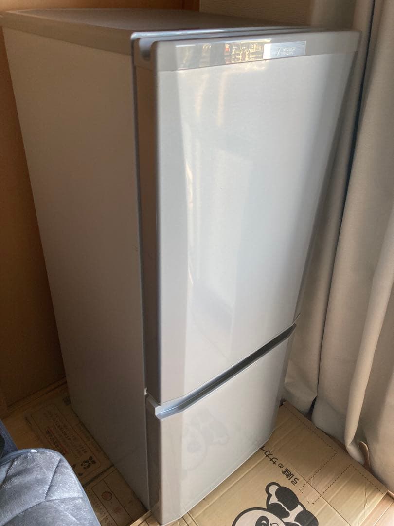 【送料込み】三菱 冷蔵庫 MR-P15A-S 146L 2017年製
