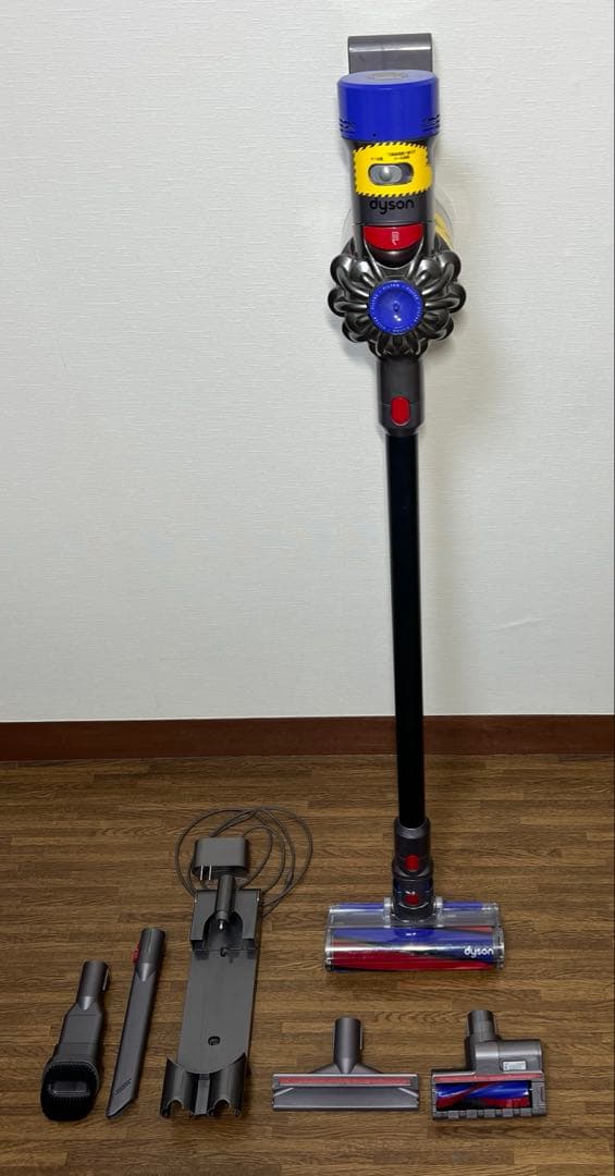 【良品】dyson ダイソン SV10 コードレスクリーナー 掃除機