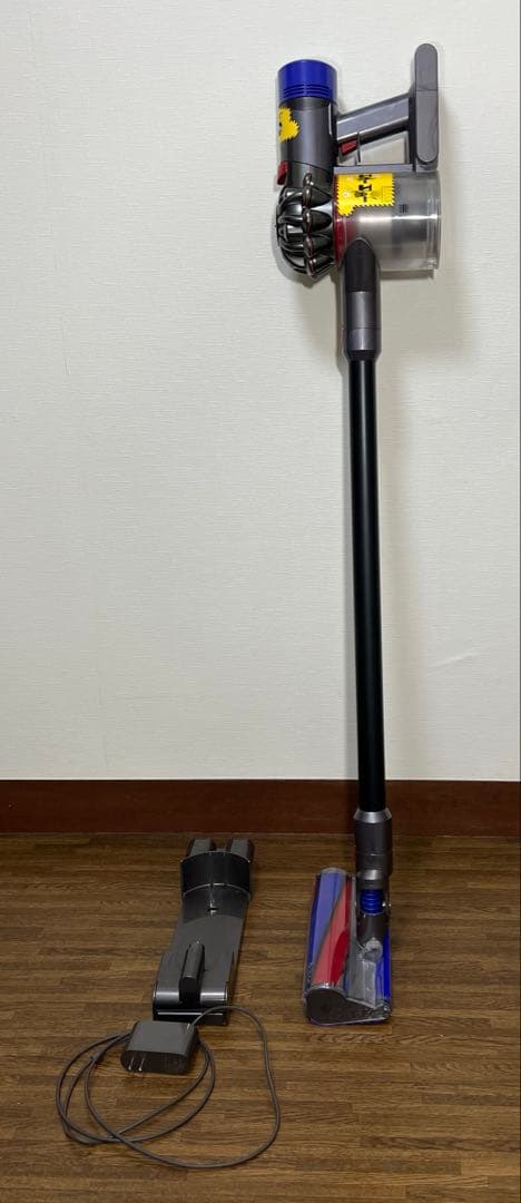 【良品】dyson ダイソン SV10 コードレスクリーナー 掃除機